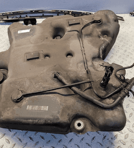 Mercedes zbiornik adblue 0444040005 A2224706601 1